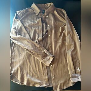 GAP Women’s Long-Sleeve Button-Up Deep Purple Blouse in Satin